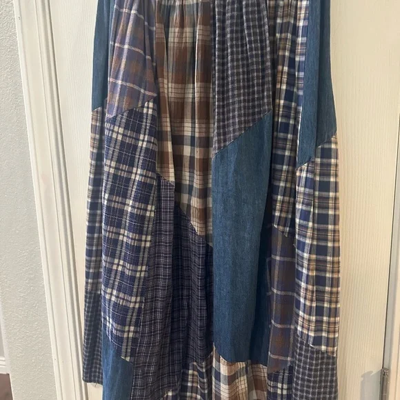 Patchwork Plaid Maxi Skirt in Navy and Brown - Picture 2 of 4